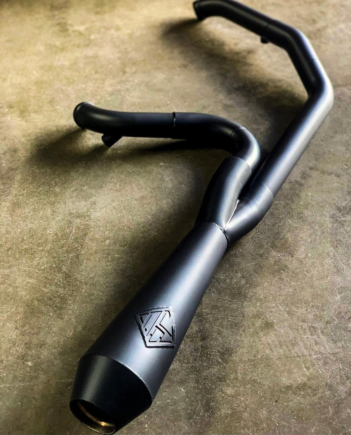 2018-2025 M8 SOFTAIL - MID LENGTH “ELSINORE”